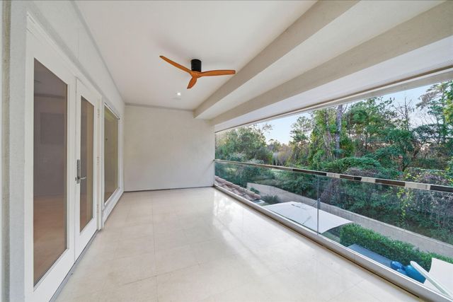 3 Farington Way, The Woodlands, TX 77382