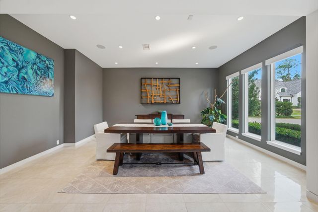 3 Farington Way, The Woodlands, TX 77382