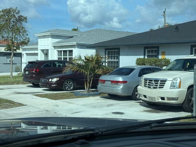 1215 NW 2nd Street, Fort Lauderdale, FL 33311