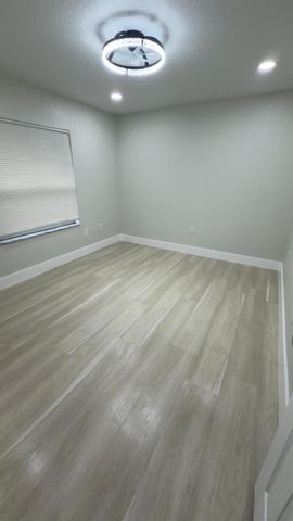 1215 NW 2nd Street, Fort Lauderdale, FL 33311