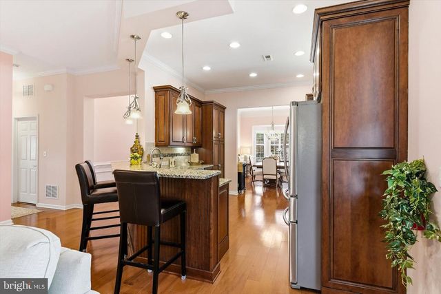 10 IVERNESS CT, Forked River, NJ 08731