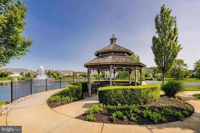 10 IVERNESS CT, Forked River, NJ 08731