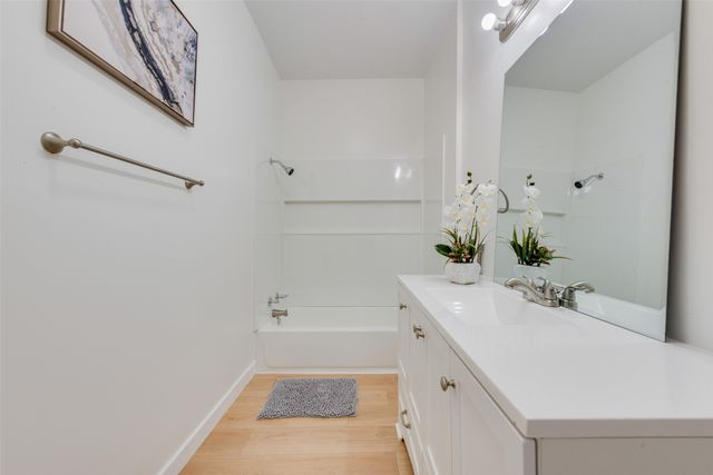 922 Cristler Avenue, Dallas, TX 75223