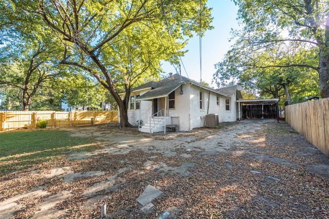 922 Cristler Avenue, Dallas, TX 75223