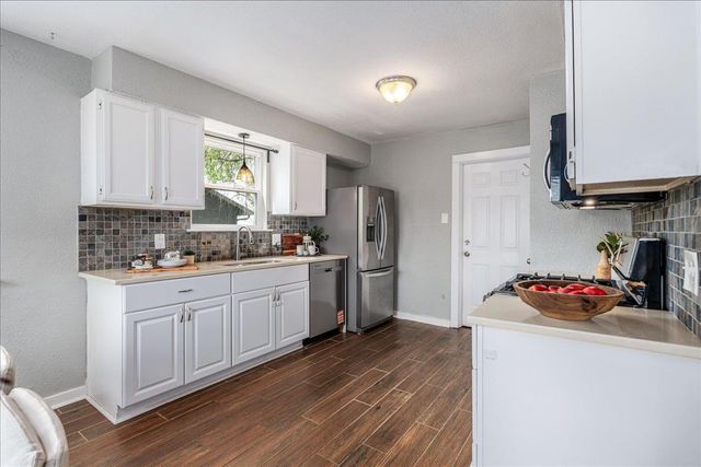 7401 Chisos PASS, Austin, TX 78724