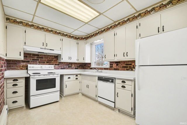 63924 State Road 331 Road, South Bend, IN 46614