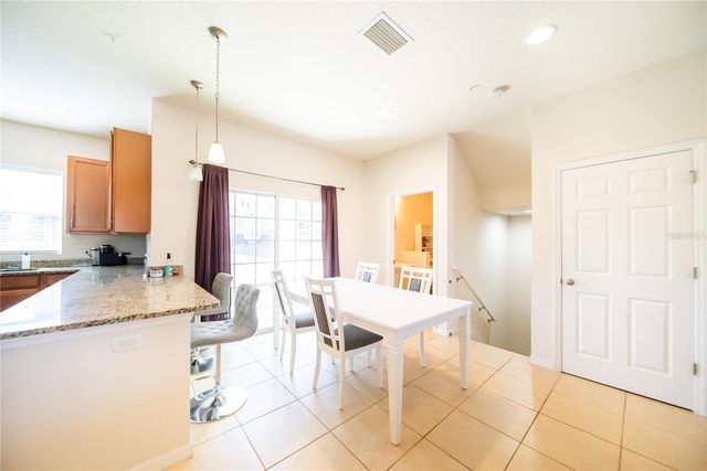 980 LAKEFRONT VILLAGE DRIVE, Clermont, FL 34711