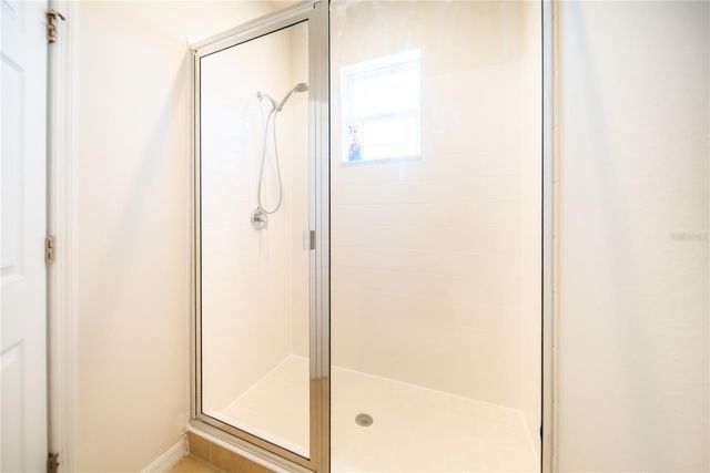 980 LAKEFRONT VILLAGE DRIVE, Clermont, FL 34711