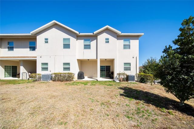 980 LAKEFRONT VILLAGE DRIVE, Clermont, FL 34711