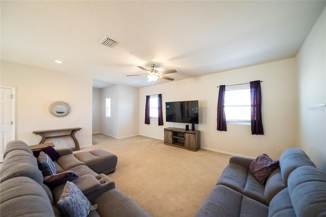 980 LAKEFRONT VILLAGE DRIVE, Clermont, FL 34711