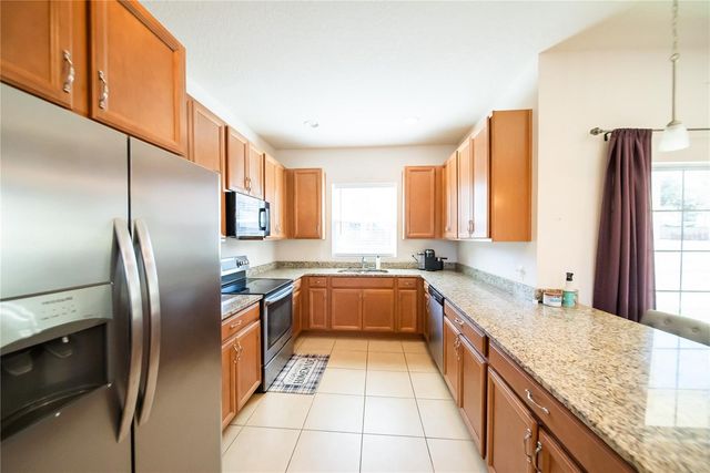 980 LAKEFRONT VILLAGE DRIVE, Clermont, FL 34711