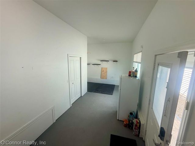 1930 Gratiot Blvd, Marysville, MI 48040