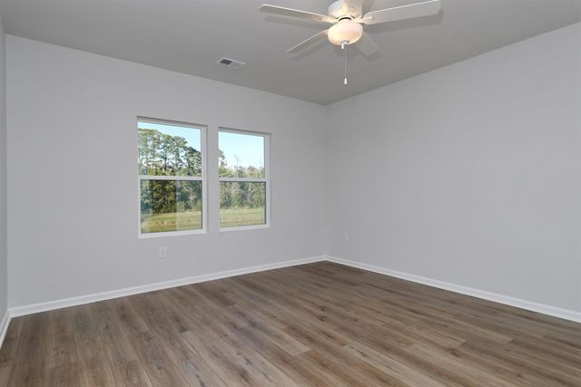451 Meadow Sweet Pl, Conway, SC 29526