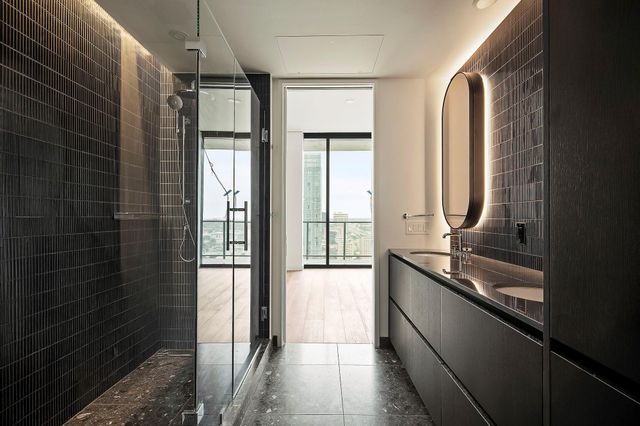 610 Davis ST 2812, Austin, TX 78701