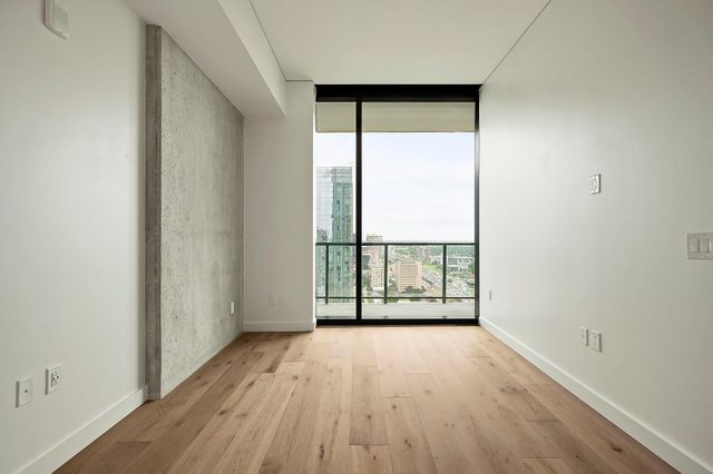 610 Davis ST 2812, Austin, TX 78701