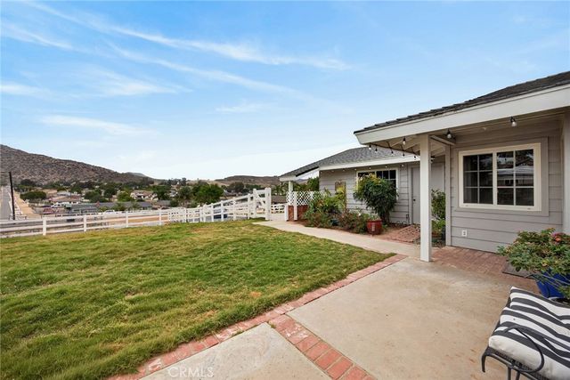 2388 Temescal, Norco, CA 92860