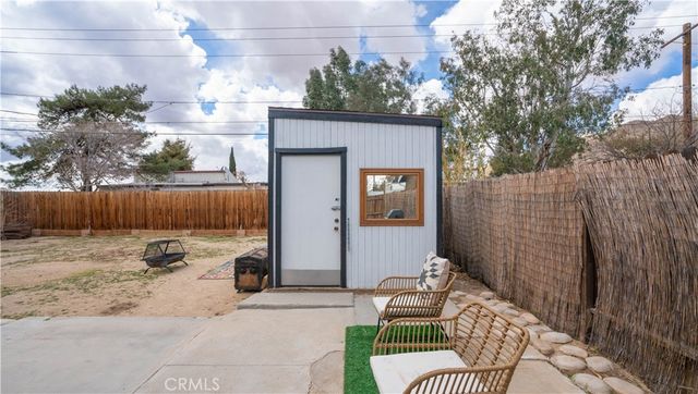 6972 Tamarisk Avenue, Yucca Valley, CA 92284