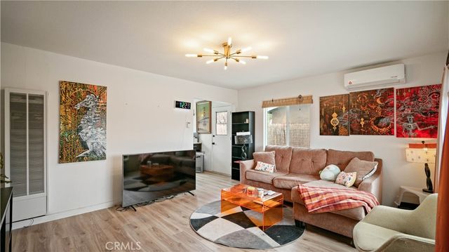6972 Tamarisk Avenue, Yucca Valley, CA 92284