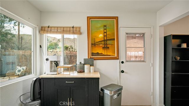 6972 Tamarisk Avenue, Yucca Valley, CA 92284