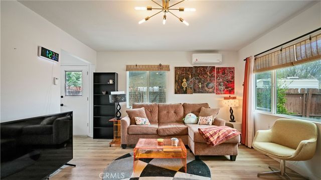 6972 Tamarisk Avenue, Yucca Valley, CA 92284