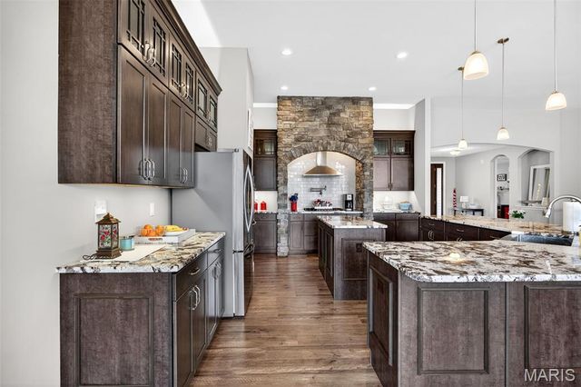 408 Hamlet Court, Lake St Louis, MO 63367