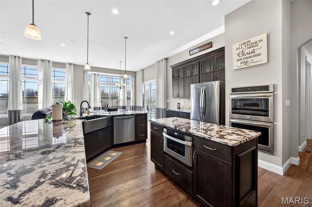 408 Hamlet Court, Lake St Louis, MO 63367