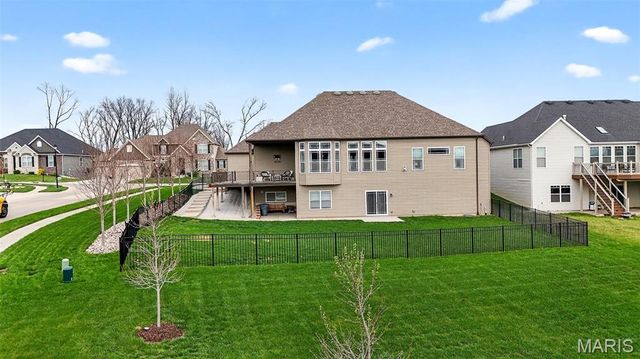 408 Hamlet Court, Lake St Louis, MO 63367
