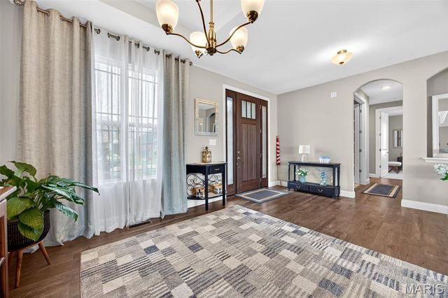 408 Hamlet Court, Lake St Louis, MO 63367