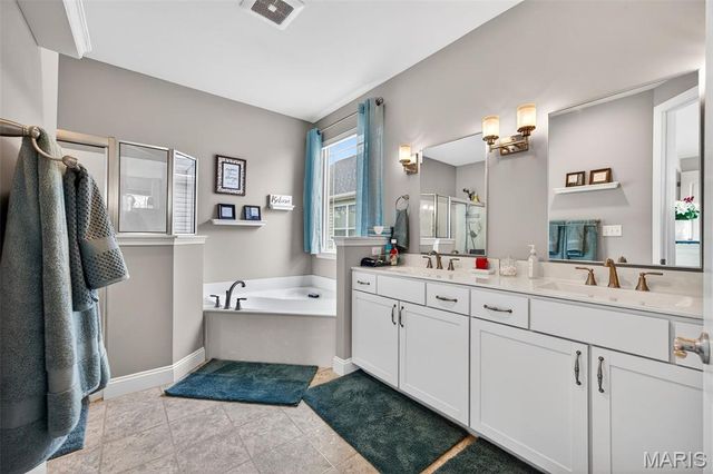 408 Hamlet Court, Lake St Louis, MO 63367