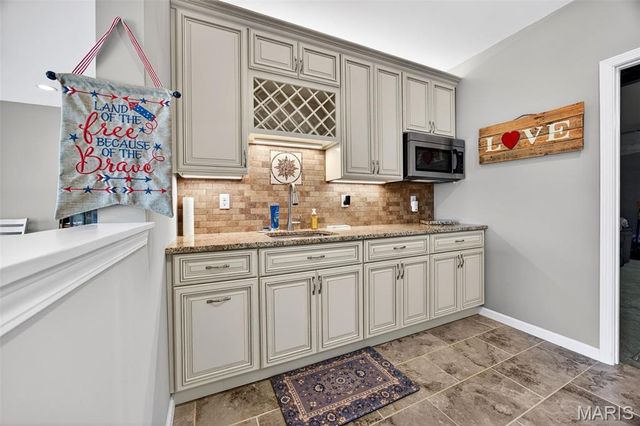 408 Hamlet Court, Lake St Louis, MO 63367