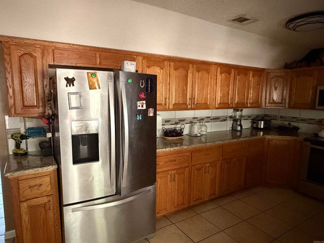 417 Old Military Rd, Conway, AR 72034