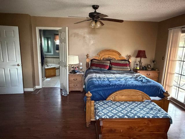 417 Old Military Rd, Conway, AR 72034