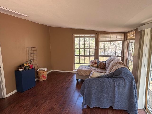 417 Old Military Rd, Conway, AR 72034