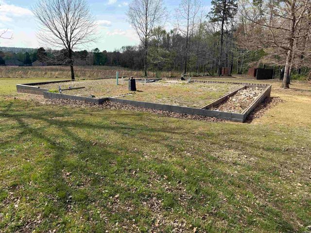 417 Old Military Rd, Conway, AR 72034