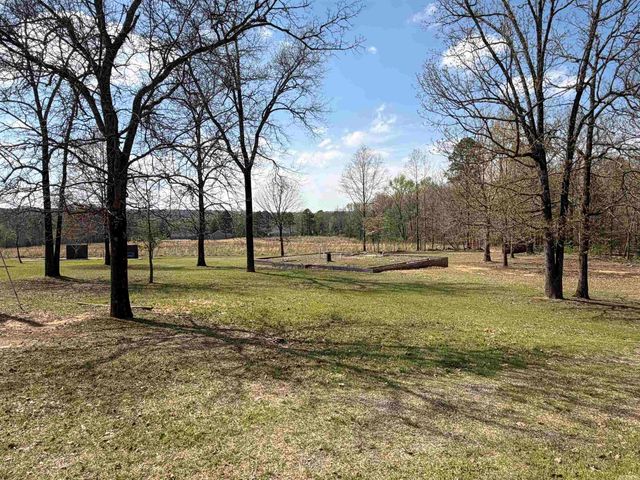 417 Old Military Rd, Conway, AR 72034