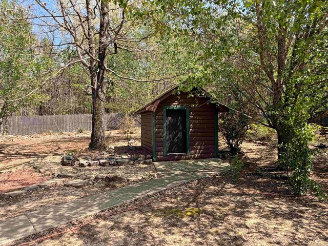 417 Old Military Rd, Conway, AR 72034