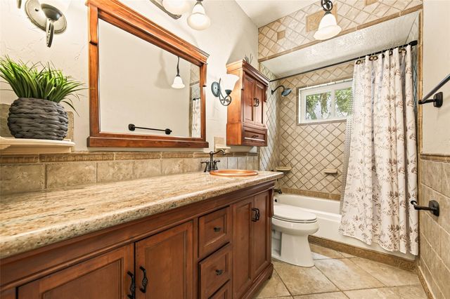 412 Melodywood Drive, Friendswood, TX 77546