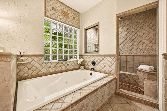 412 Melodywood Drive, Friendswood, TX 77546