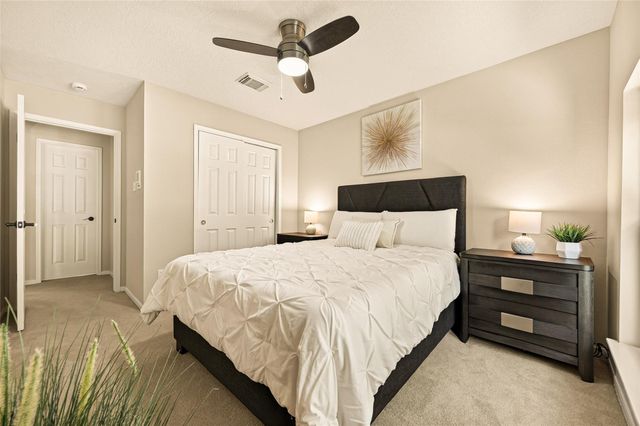 412 Melodywood Drive, Friendswood, TX 77546