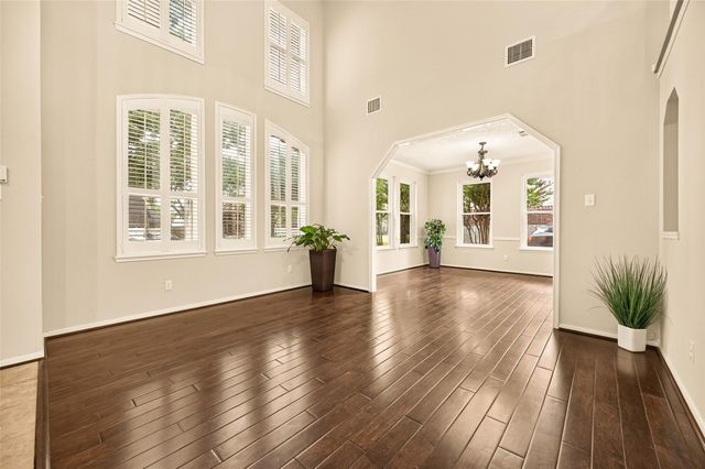 412 Melodywood Drive, Friendswood, TX 77546
