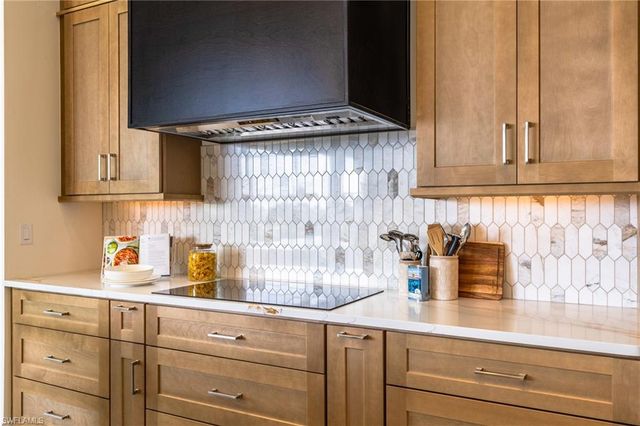 1534 NW 40th PL, Cape Coral, FL 33993