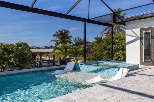 1534 NW 40th PL, Cape Coral, FL 33993