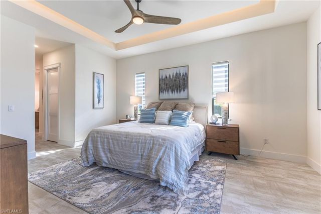 1534 NW 40th PL, Cape Coral, FL 33993