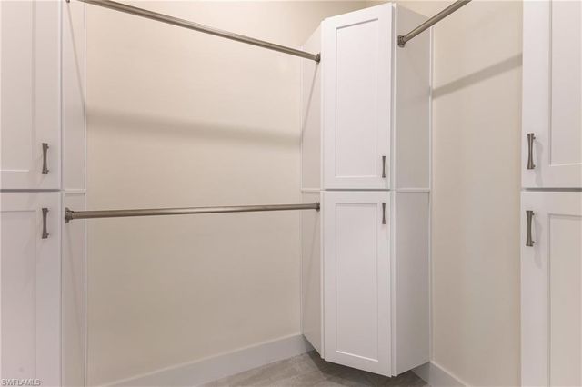 1534 NW 40th PL, Cape Coral, FL 33993