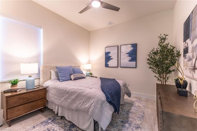 1534 NW 40th PL, Cape Coral, FL 33993