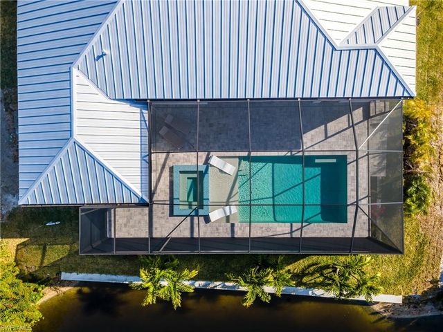 1534 NW 40th PL, Cape Coral, FL 33993