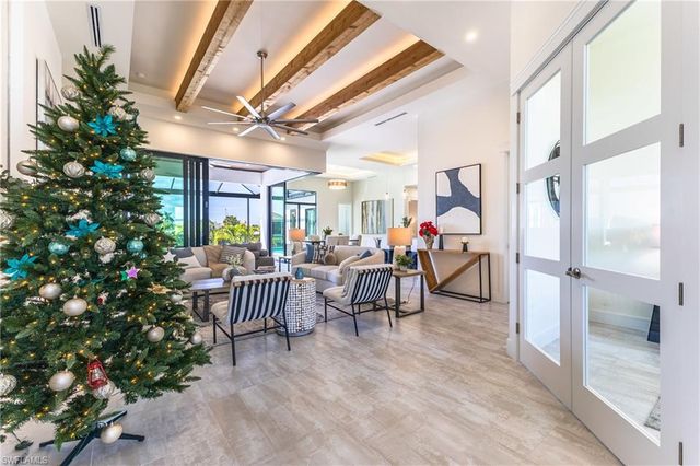 1534 NW 40th PL, Cape Coral, FL 33993