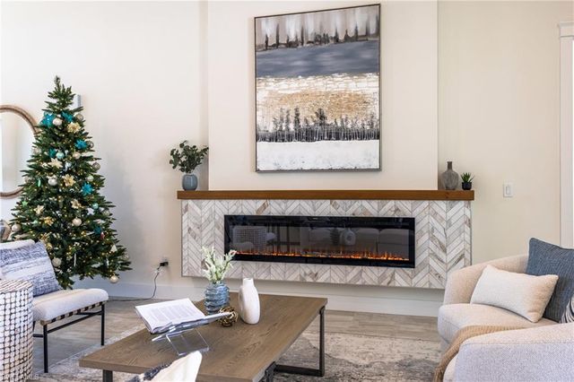 1534 NW 40th PL, Cape Coral, FL 33993