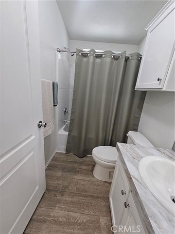 999 S Santa Fe Avenue 66, San Jacinto, CA 92583