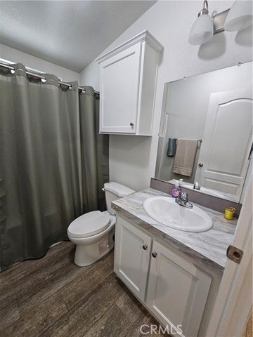 999 S Santa Fe Avenue 66, San Jacinto, CA 92583